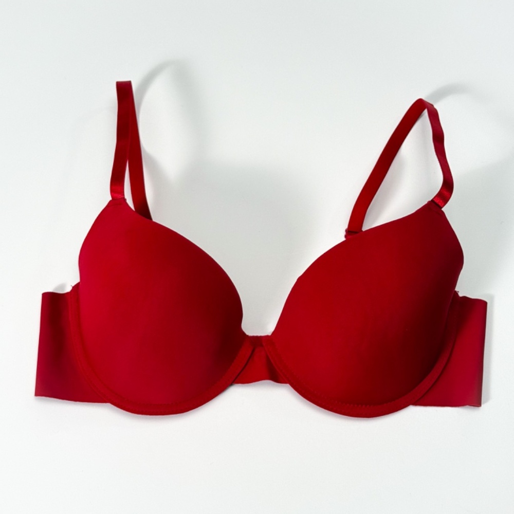 Prima Valentina Intimates Red Underwire Bra Size 38C Padded Adjustable Straps
